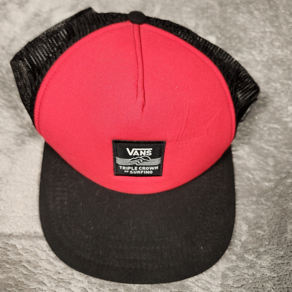 Vans Hat Mens OSFM Triple Crown of Surfing Red Black Mesh Snapback EUC Trucker